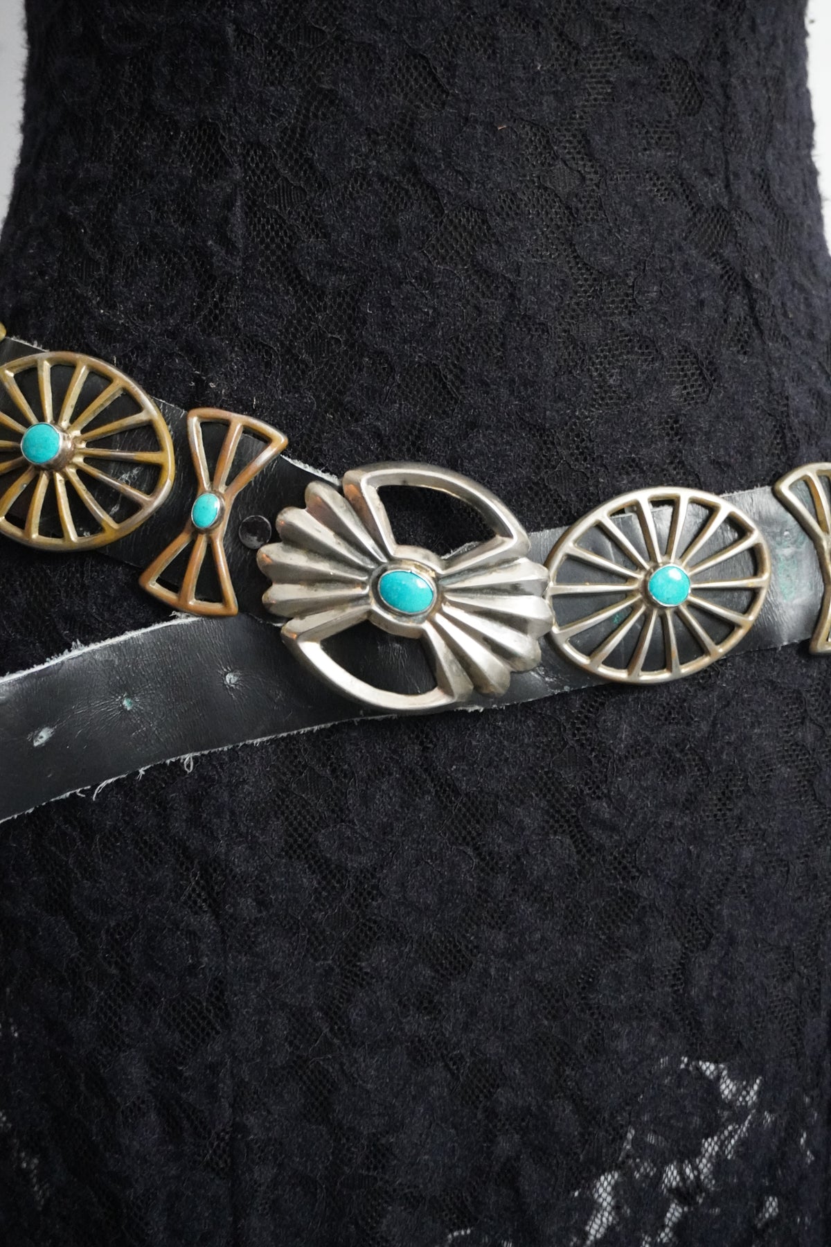 Sand Cast Turquoise Set Wagon Wheel Spine Concho Belt VLee
