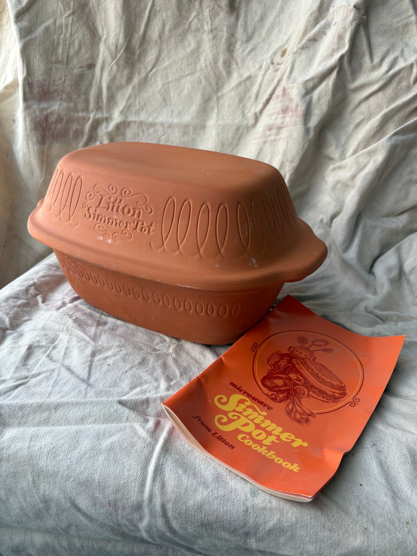 Deadstock Terracotta Simmer Pot